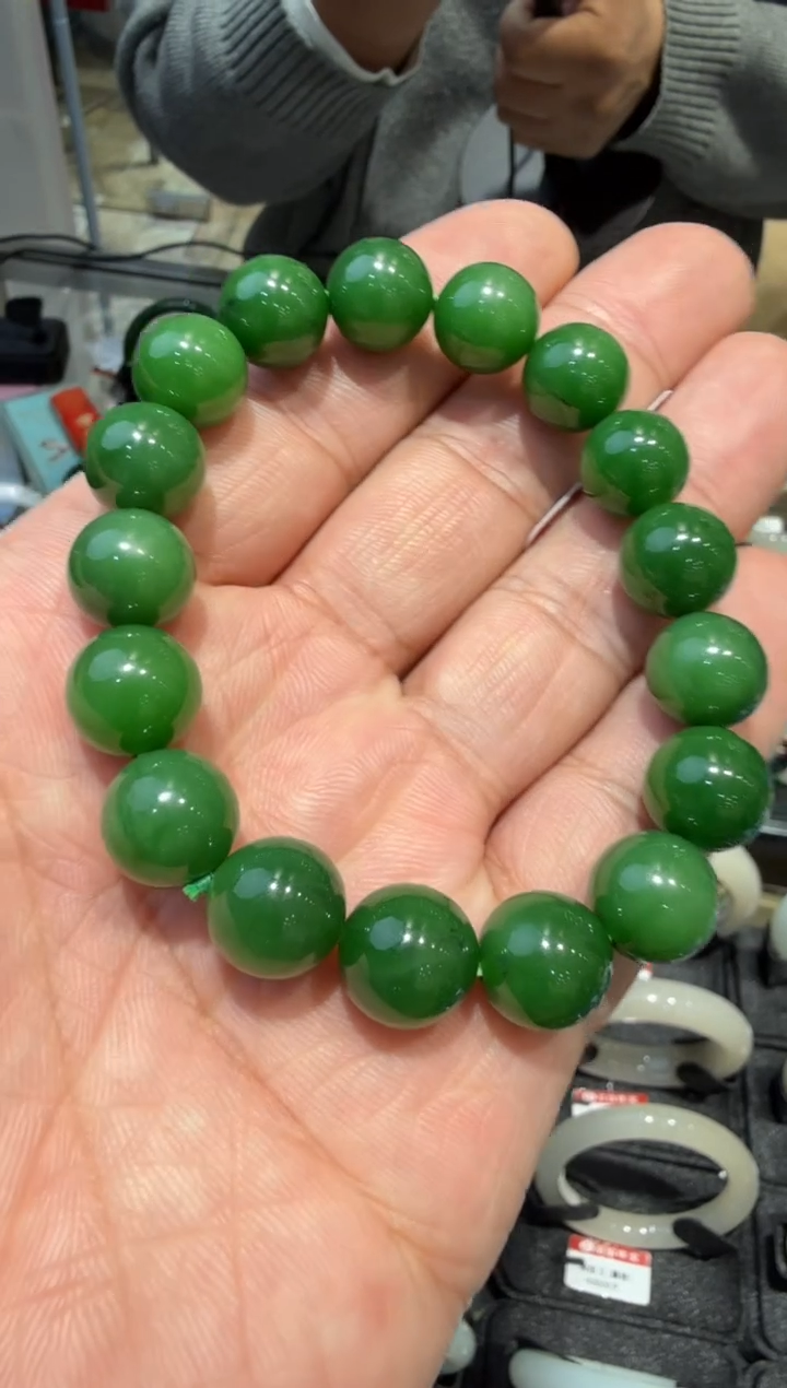 未镶嵌手链和田玉俄料