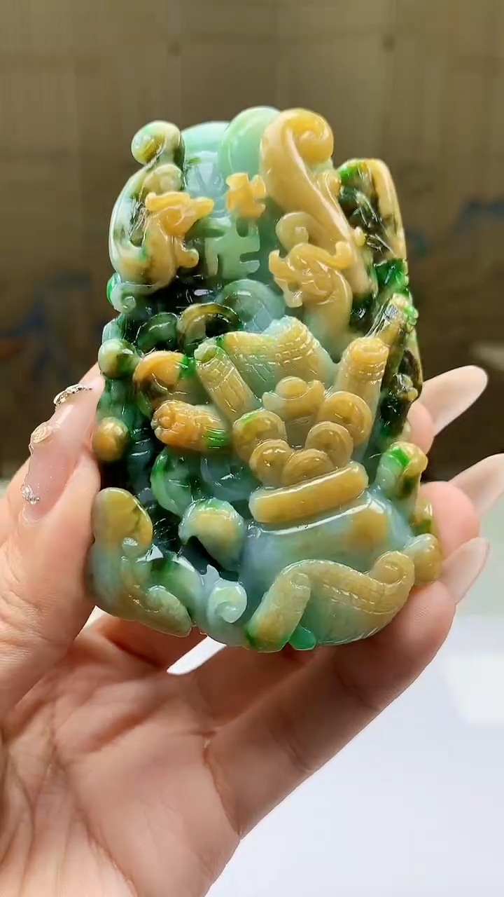 【闪购商品】定制翡翠未镶嵌4812ty-毛货挂件64