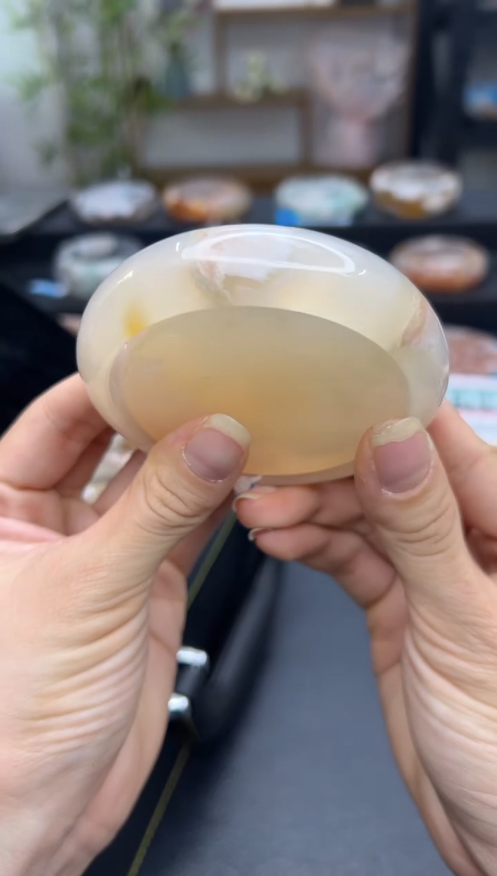 【闪购商品】石英质玉手镯未镶嵌A1424(63圈赠送镯心)