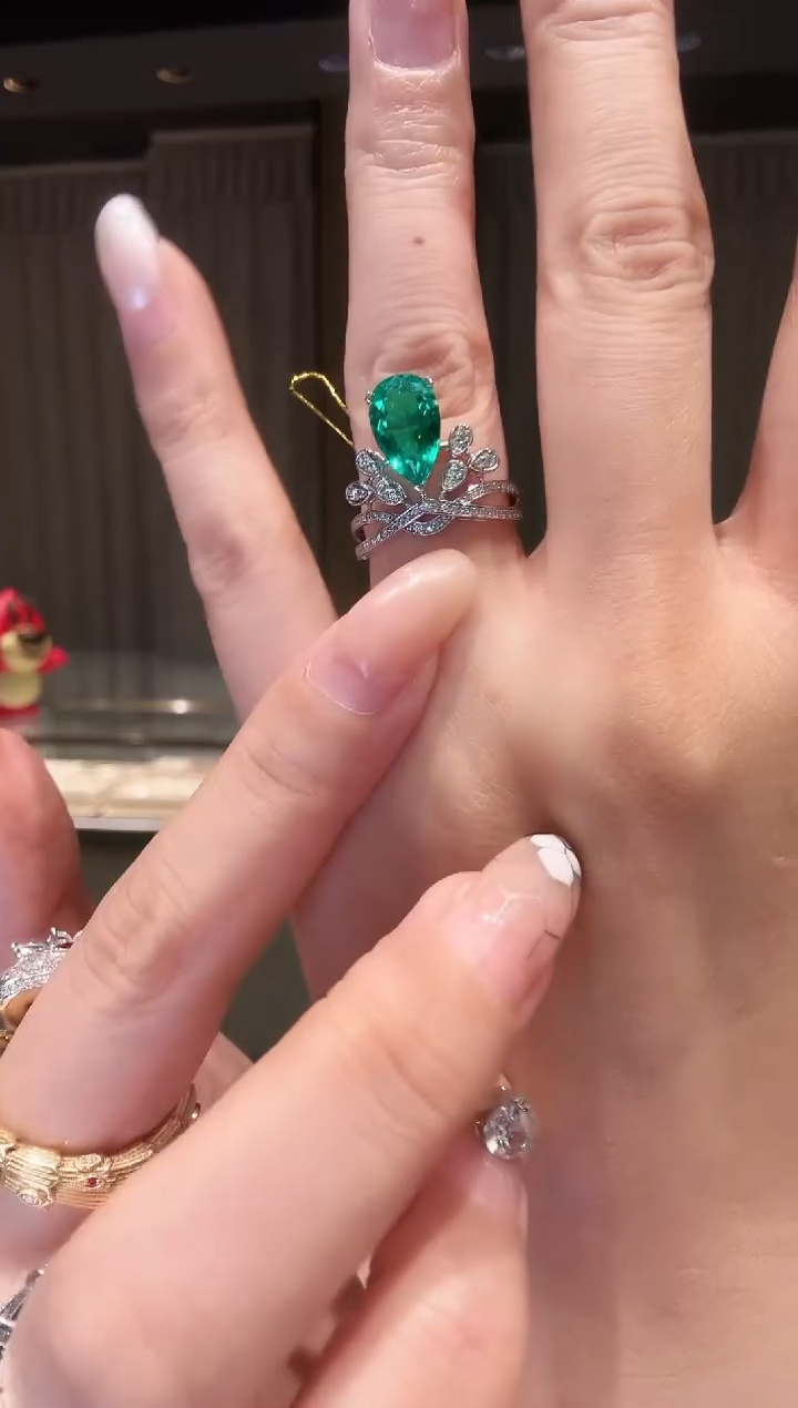 铂Pt950镶嵌戒指钻石AY0437-PT-