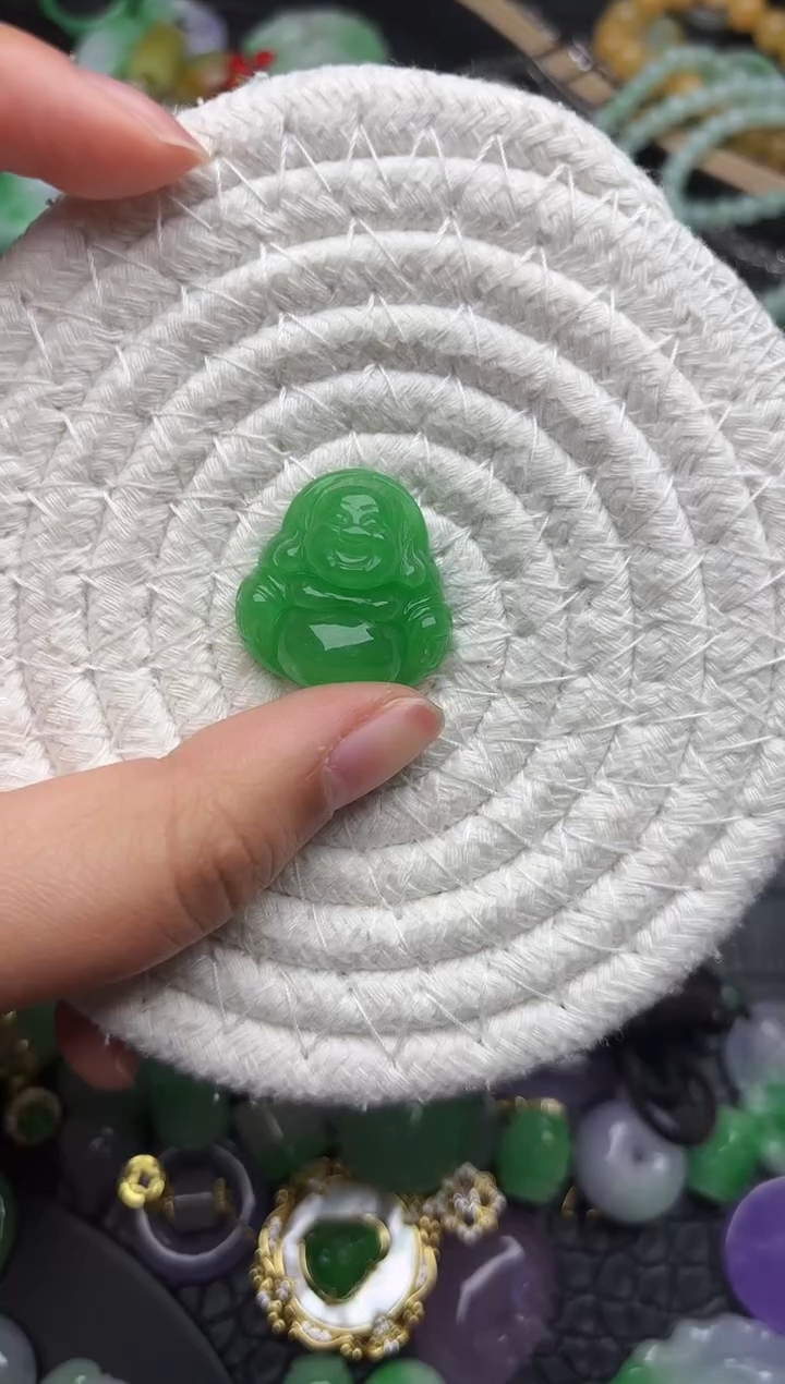 颈饰未镶嵌翡翠缅甸翡翠吊坠