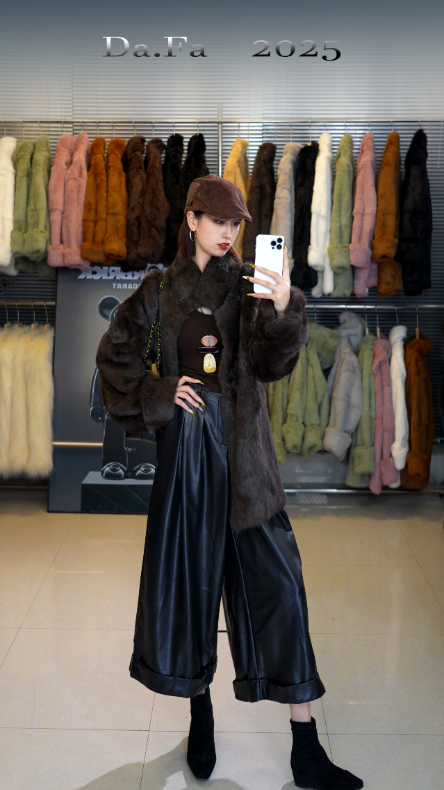 【大發专属70公分兔毛腕袖款】气质羊气毛毛衫纯皮纯草 网红时尚