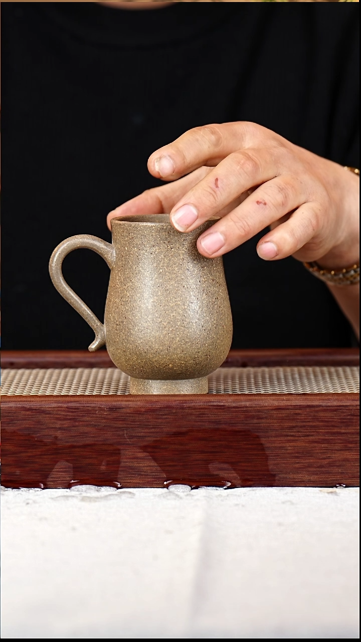 茶杯紫砂粗砂请降坡手把杯200CC-113