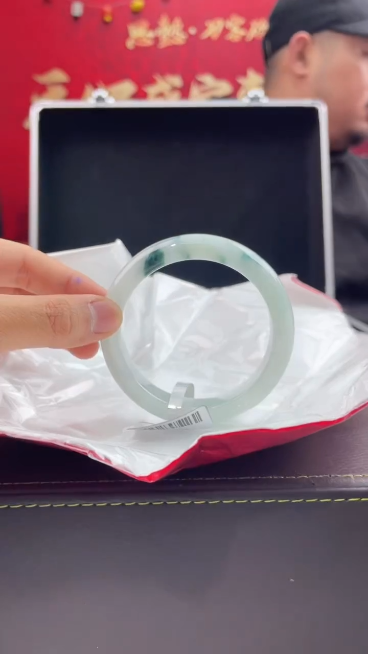 【闪购商品】翡翠手镯未镶嵌43翡翠手镯