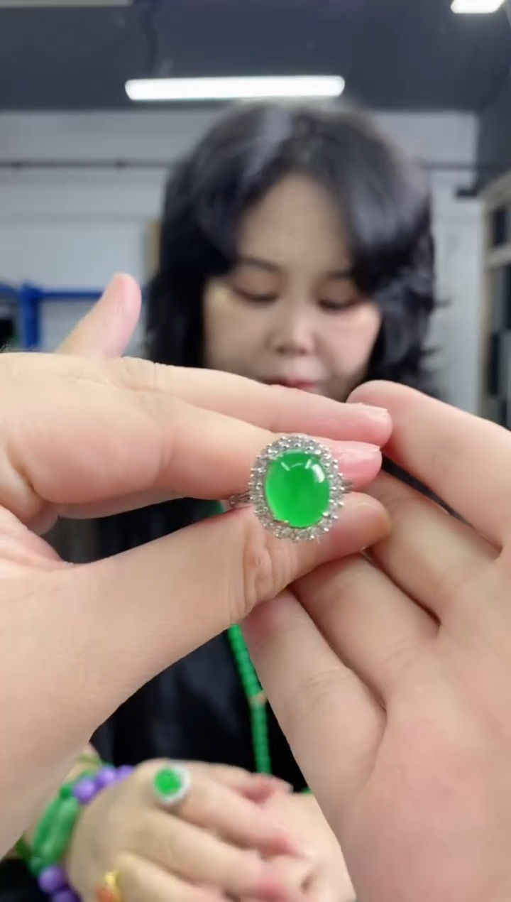 翡翠戒指未镶嵌闪购链接未镶嵌多样性发其一颜色微差