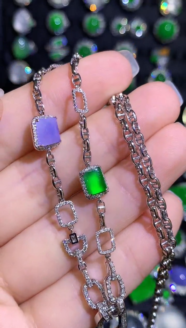 【闪购商品】翡翠颈饰18K金镶嵌高冰双色万能链