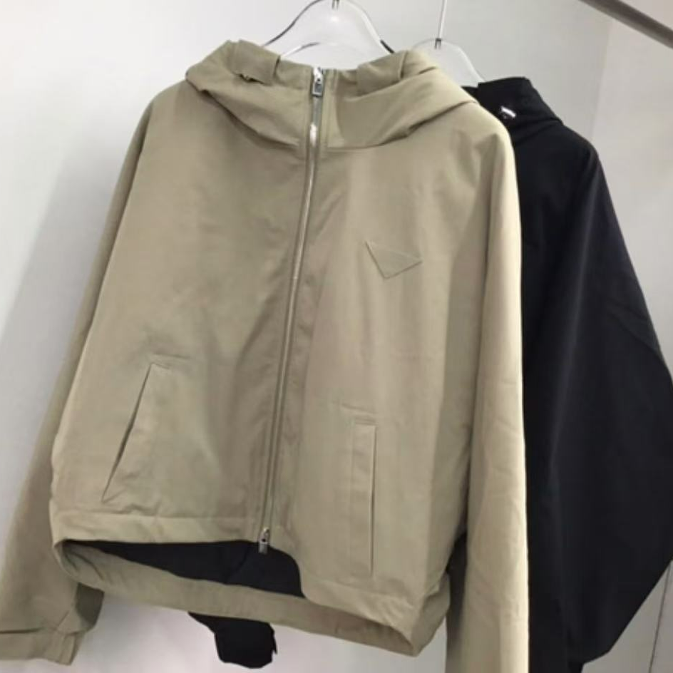 2025新款 休闲时尚户外风格鹅绒冲锋衣