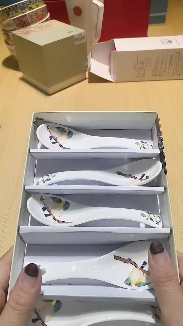 【闪购商品】瓷片锅碗瓢盆一件不剩