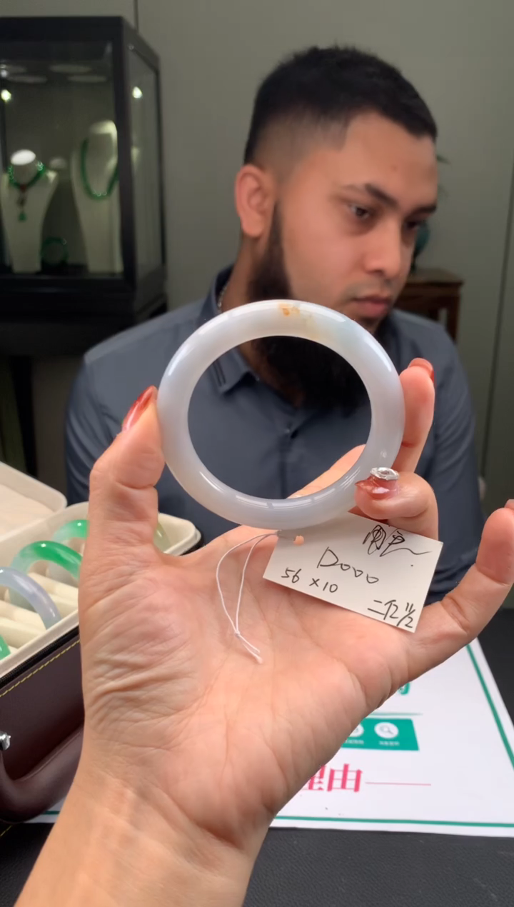 【闪购商品】翡翠手镯未镶嵌翡翠手镯 下单联系小耳机#