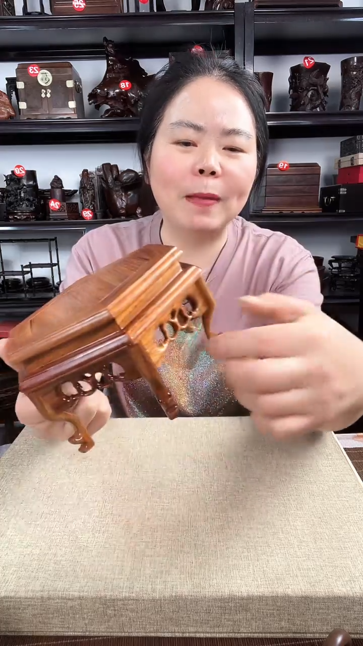 木2811老李红木工艺品