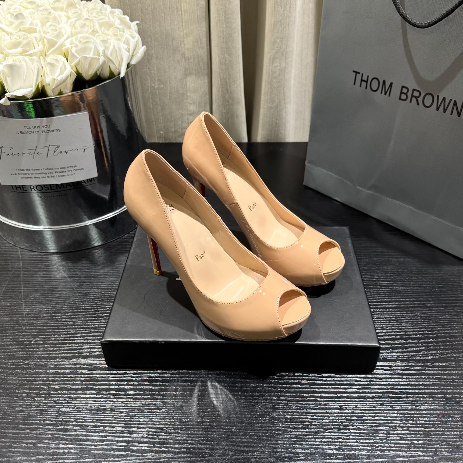 【真诚缘】2025秋冬新款古早鱼嘴圆头厚底浅口性感细跟高跟鞋女