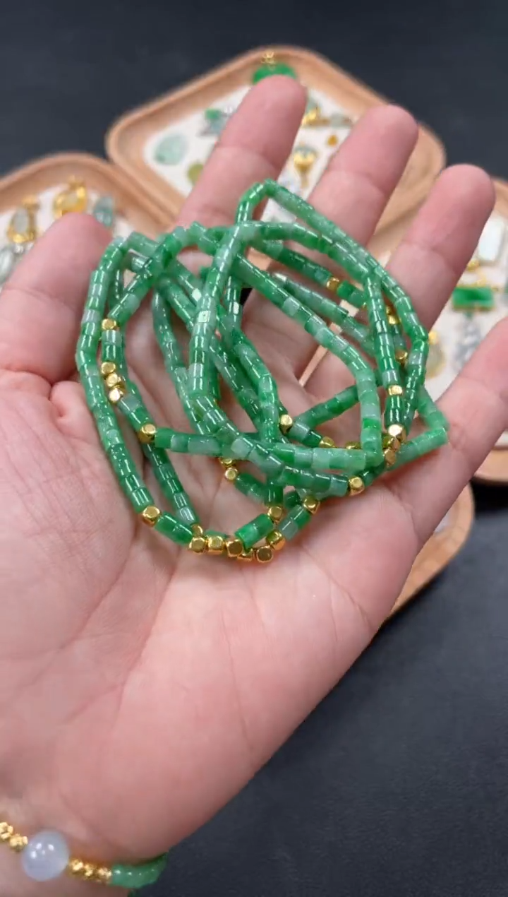 翡翠足金镶嵌套链多样性   发货一条   P560