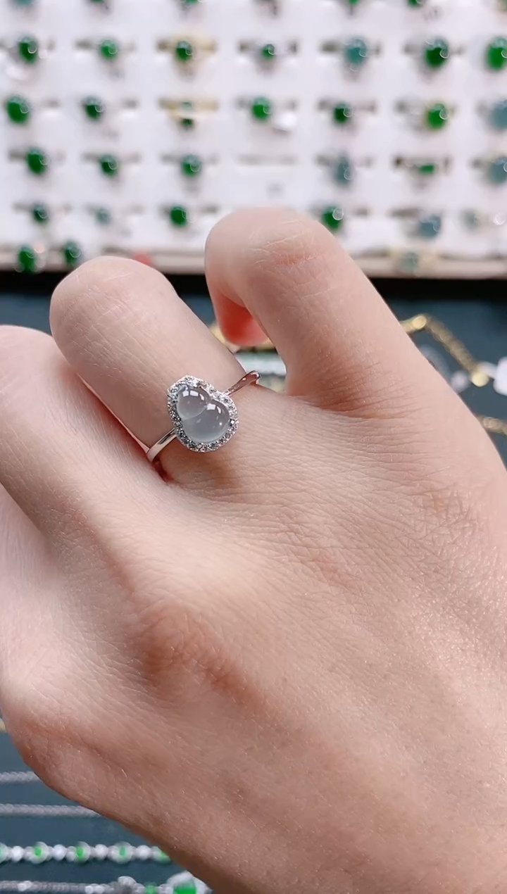 【闪购商品】翡翠戒指银S925镶嵌天然翡翠