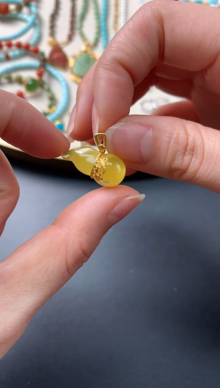 【闪购商品】蜜蜡裸石未镶嵌Z108|880