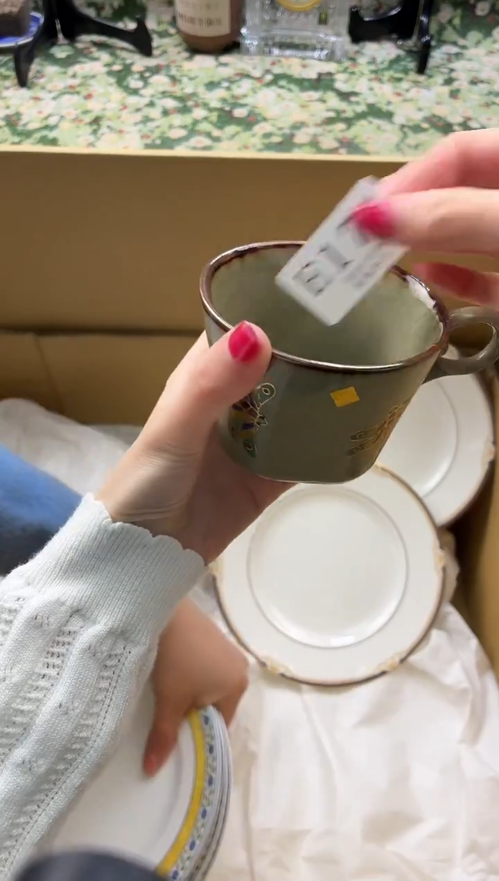 瓷片贝***锅       E171