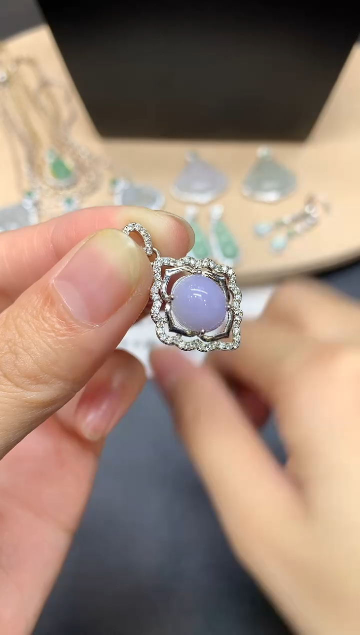 【闪购商品】翡翠吊坠(不含链)银S925镶嵌蛋面【多样性发其一】