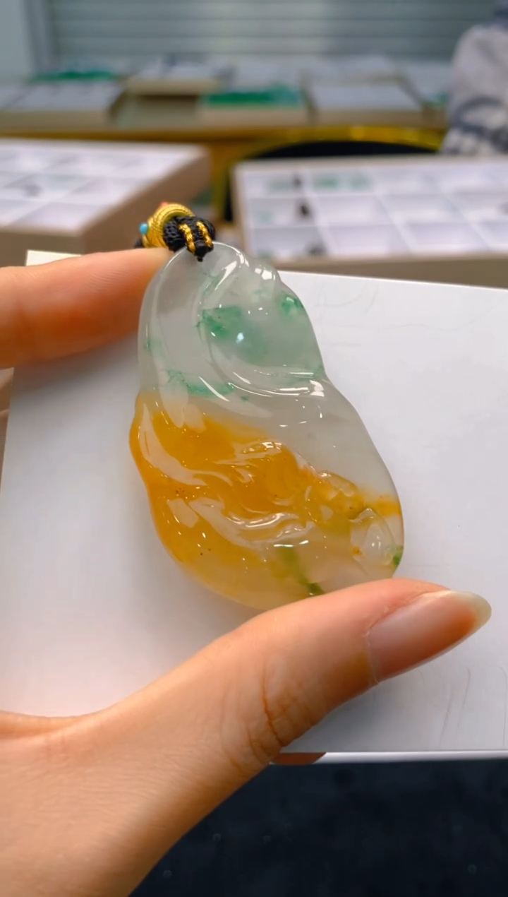 【闪购商品】石英质玉颈饰未镶嵌352