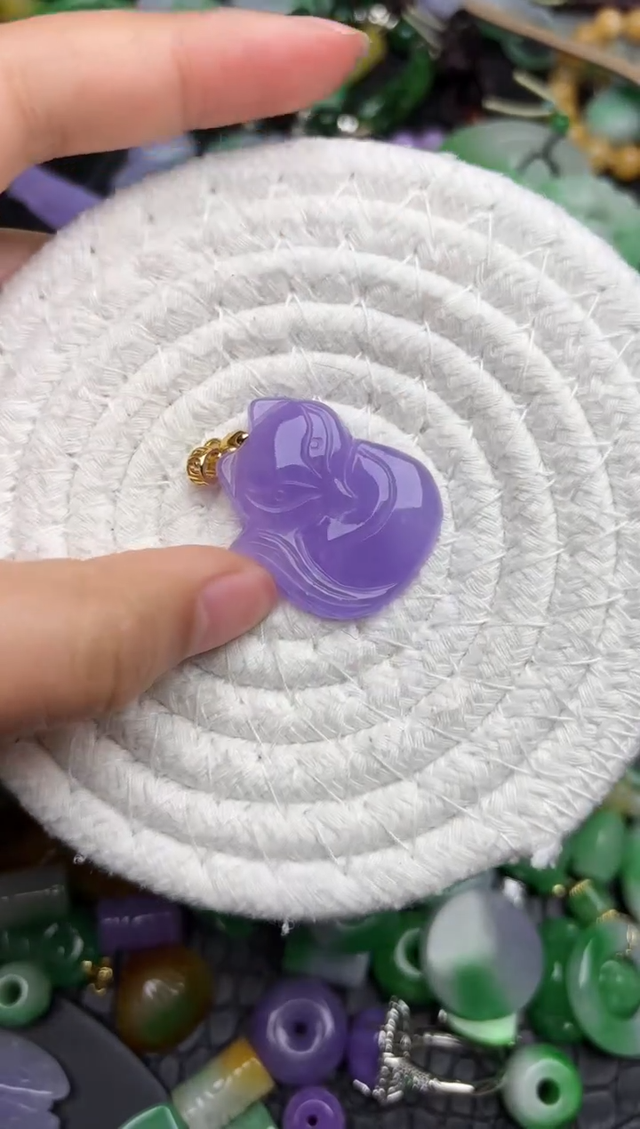 颈饰未镶嵌翡翠缅甸翡翠吊坠