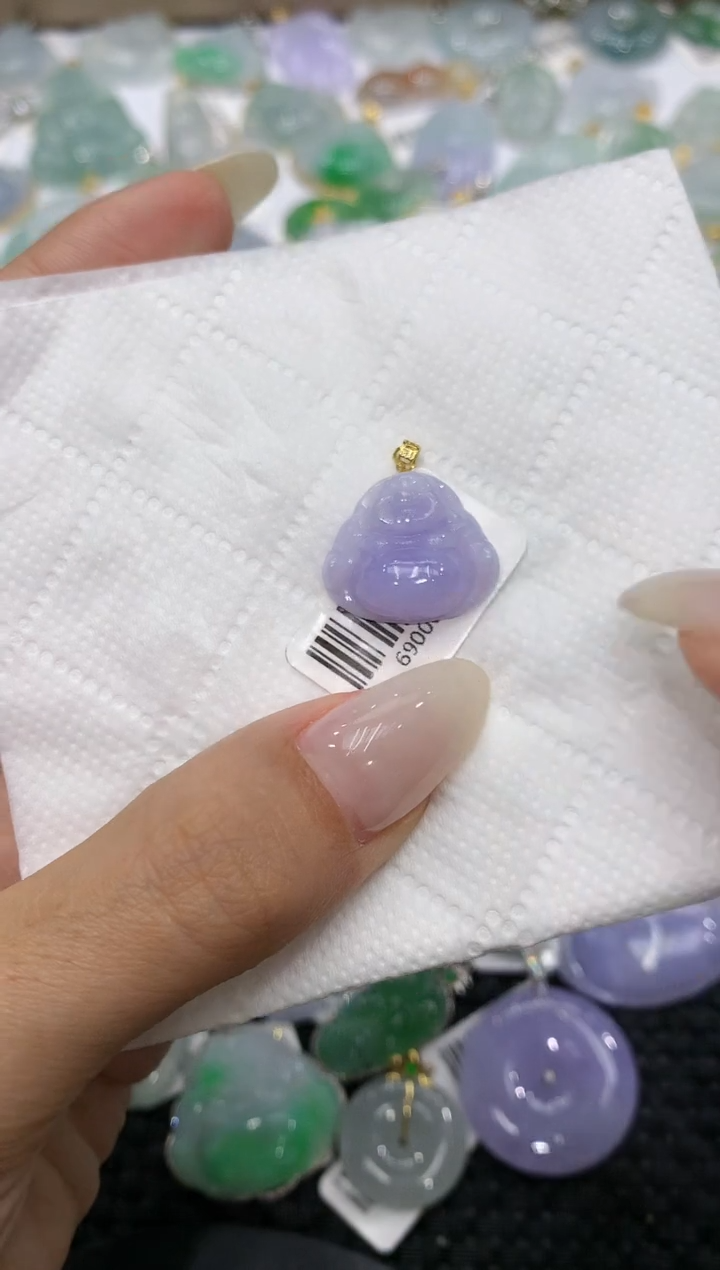 颈饰18K金镶嵌翡翠111111111111