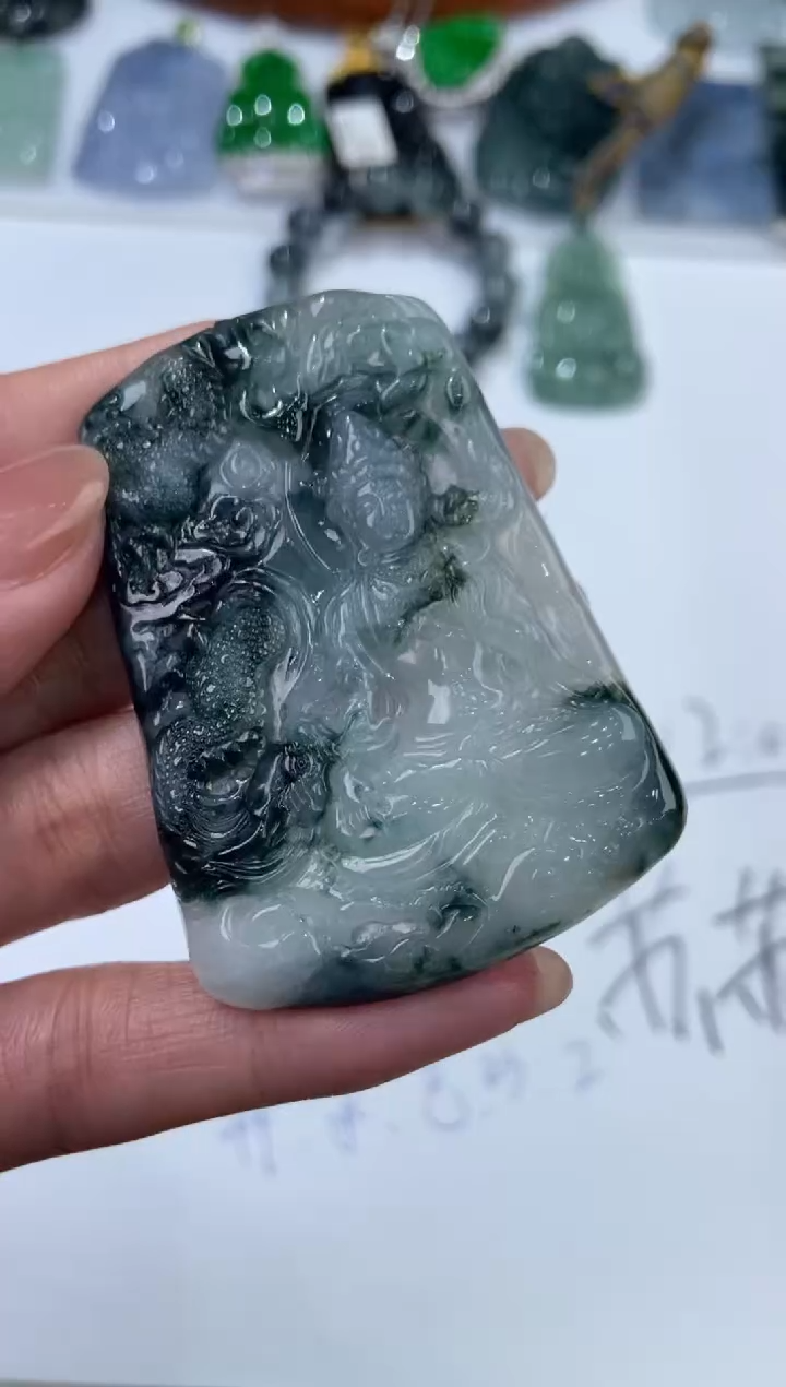 【闪购商品】翡翠未镶嵌挂件2202716     