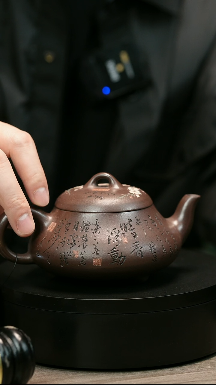茶壶紫砂飞**?H2486李小琴彩刻喜鹊汉堂石瓢