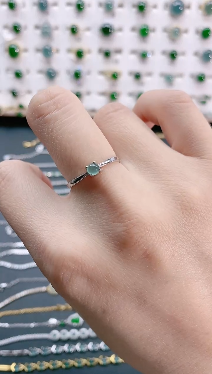 【闪购商品】翡翠戒指银S925镶嵌天然翡翠