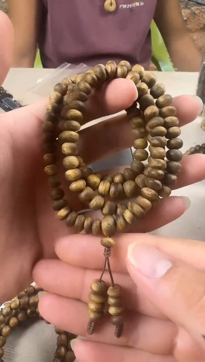 沉香手串✨*饶08算盘珠26g+多样性发一条