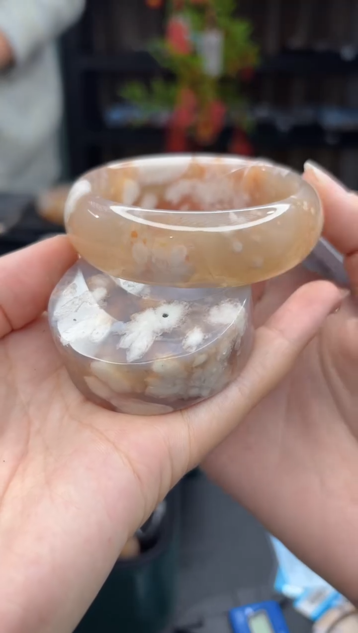 【闪购商品】石英质玉手镯未镶嵌685（54圈赠送镯心）