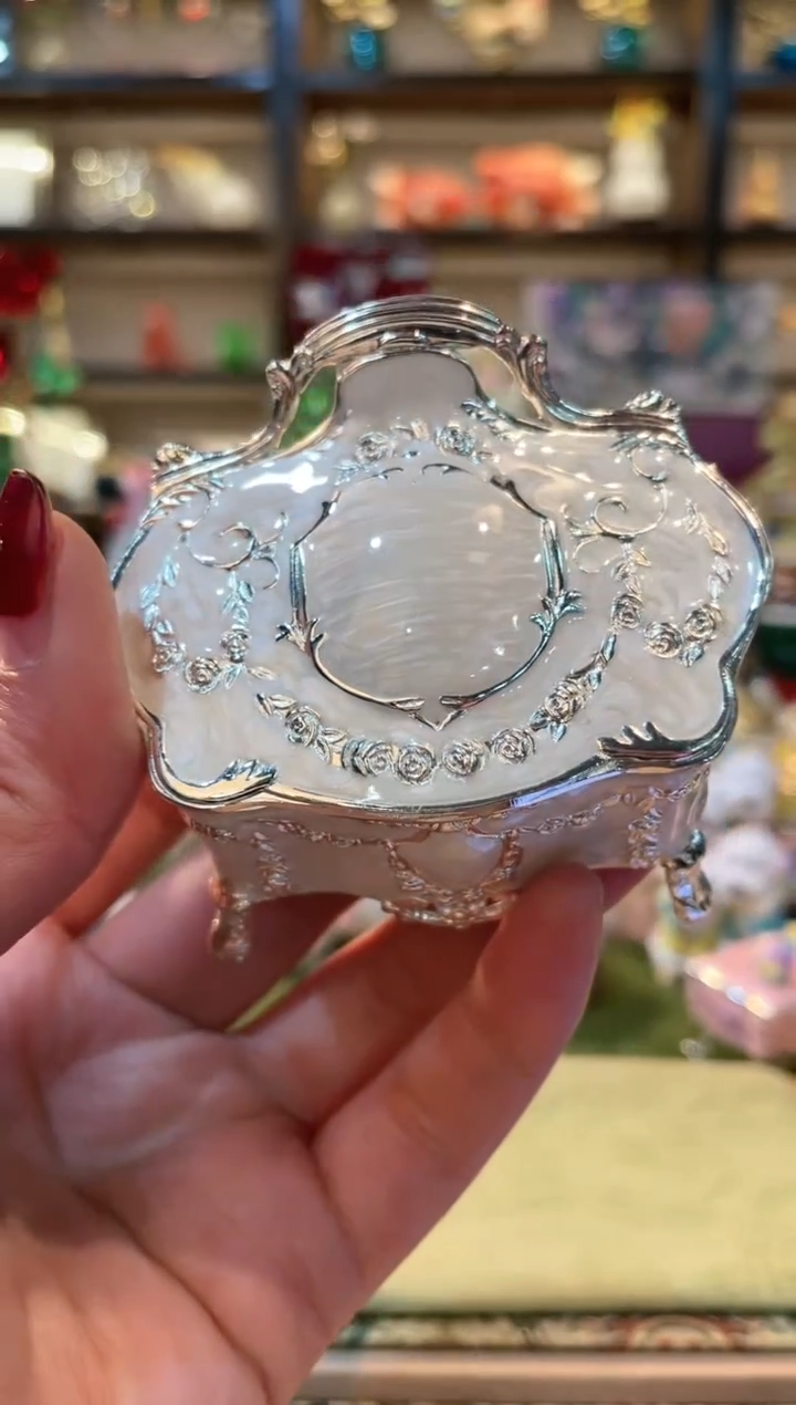 【闪购商品】样品如图————