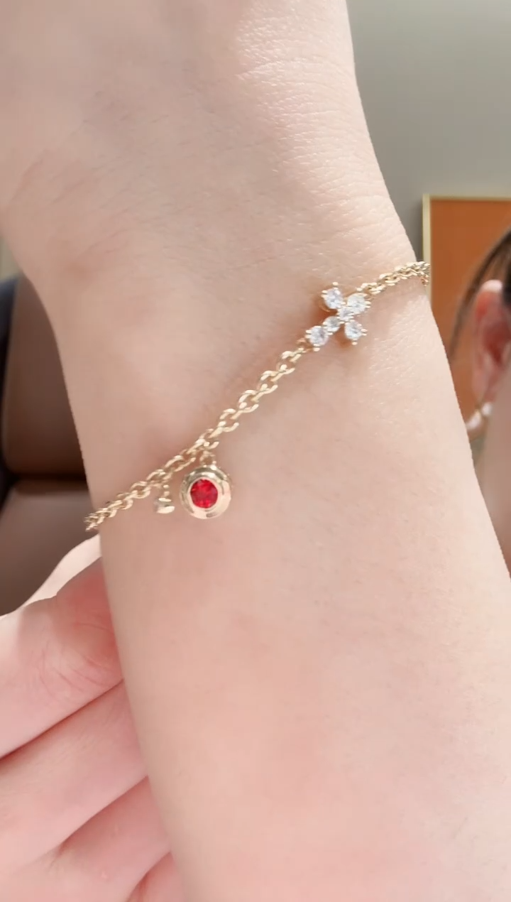 十字彩宝手链18K金镶嵌钻石......