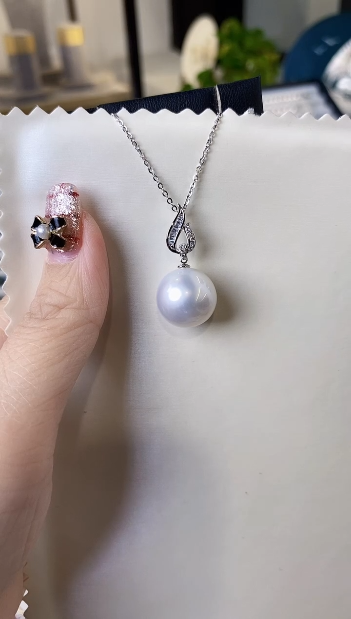 【闪购商品】海水珍珠吊坠(不含链)18K金镶嵌14-15澳白珍珠吊坠