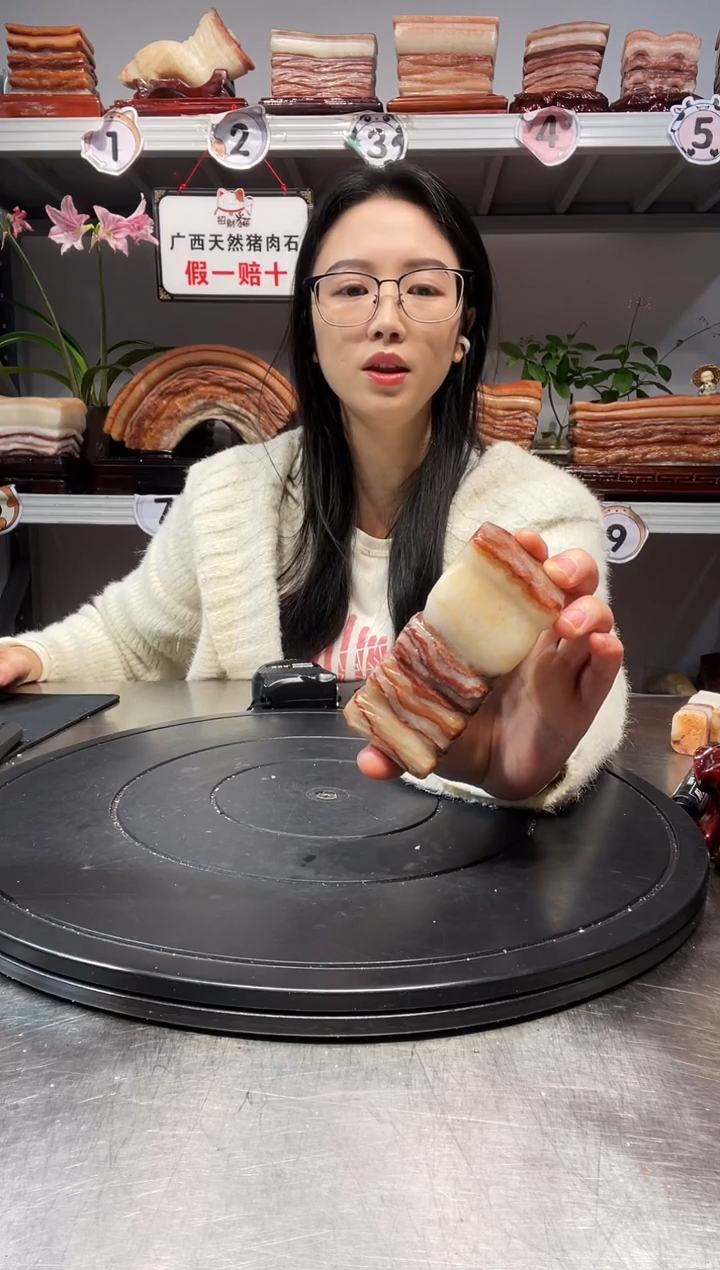 石材天然石材柳州猪肉石4.8-10.5-2.7