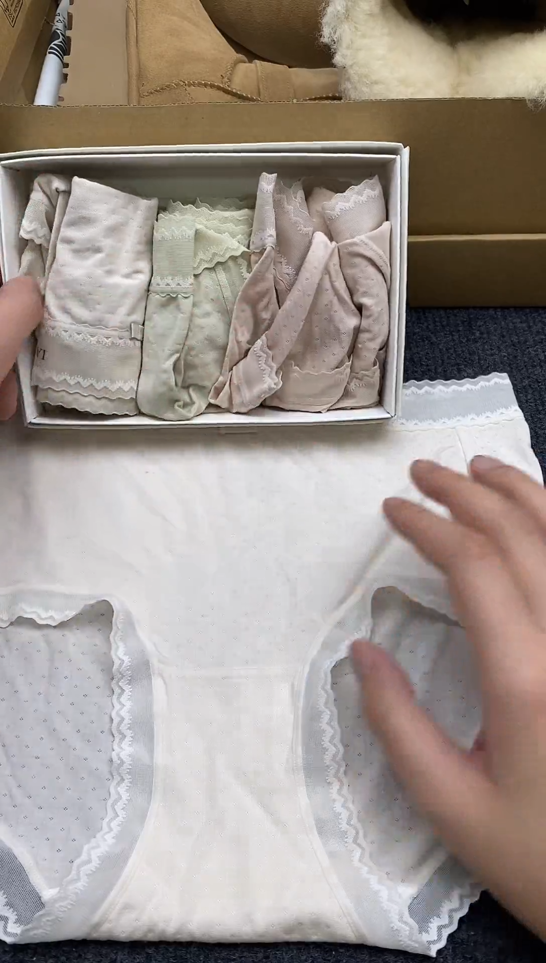 其他如图所示 平安高端礼品