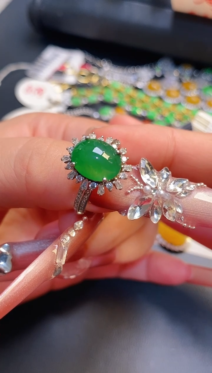 银S925镶嵌戒指翡翠天然