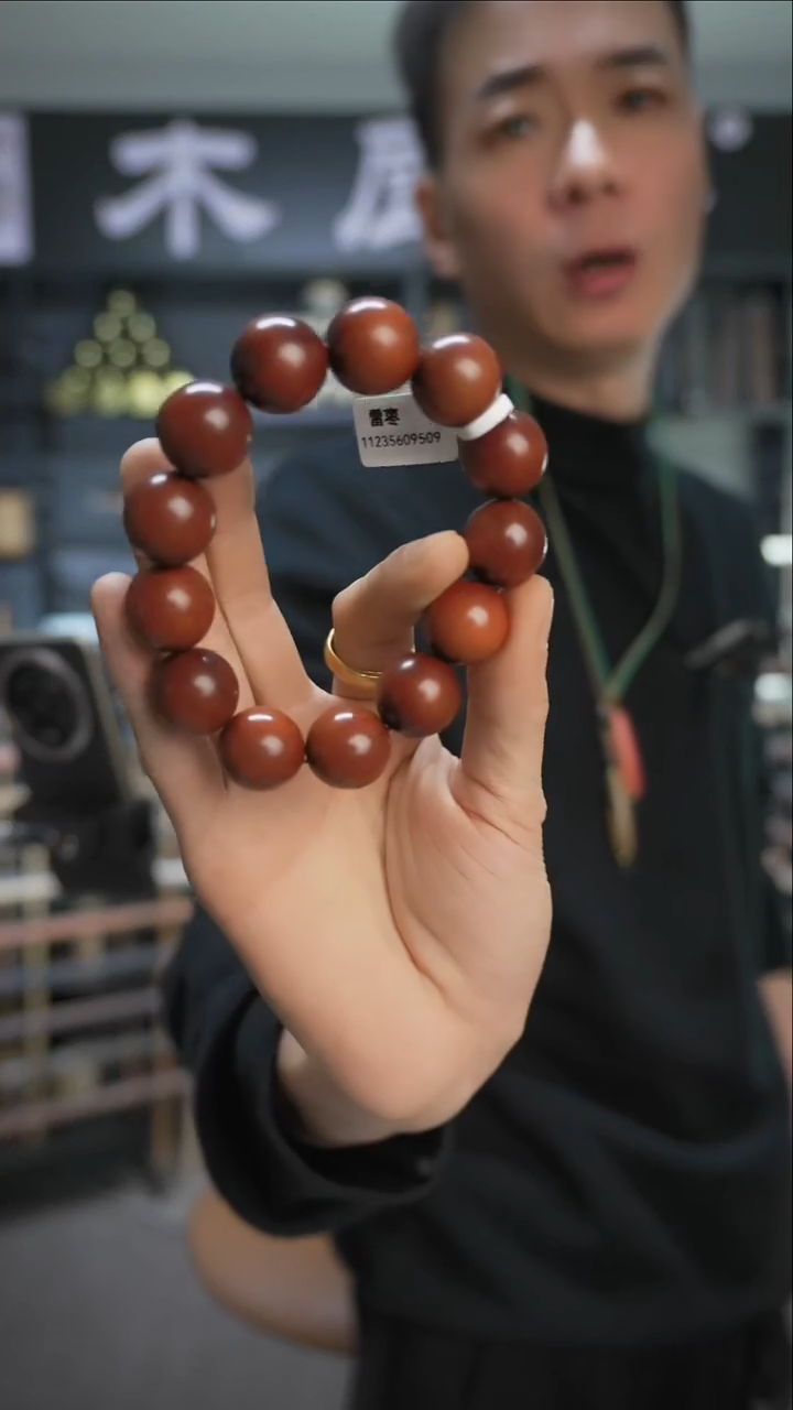 枣木手作木制雕刻品