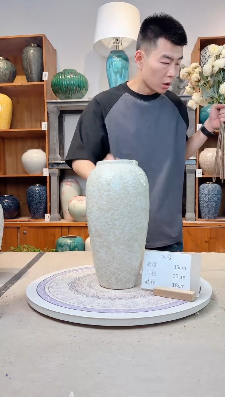 瓶陶瓷花瓶  茶白 大号  正品