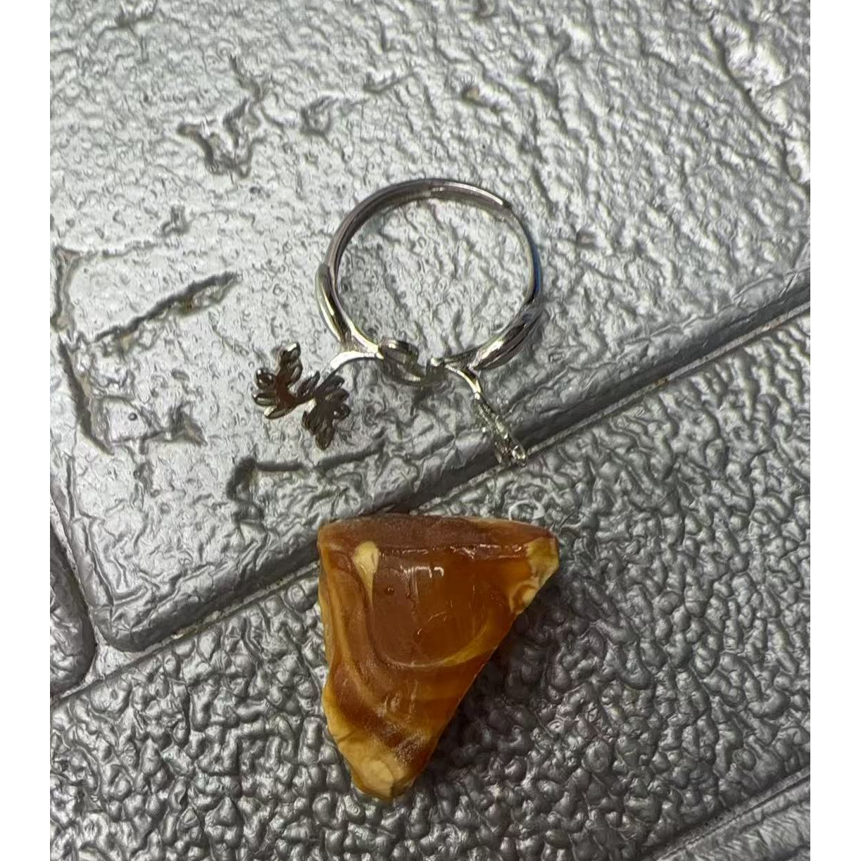 天然琥珀蜜蜡乌料