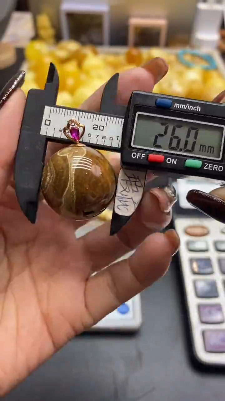 琥珀18K金镶嵌珠宝奇石445