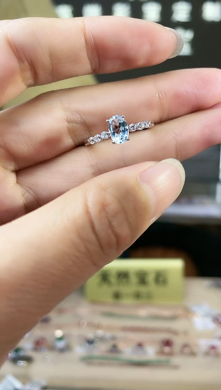 【闪购商品】海蓝宝石戒指银S925镶嵌手饰