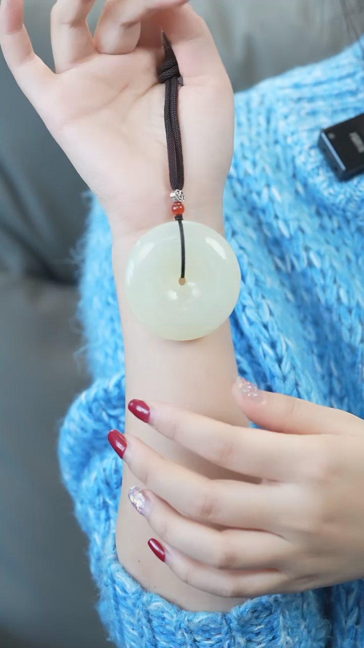 【闪购商品】岫玉吊坠未镶嵌平安扣