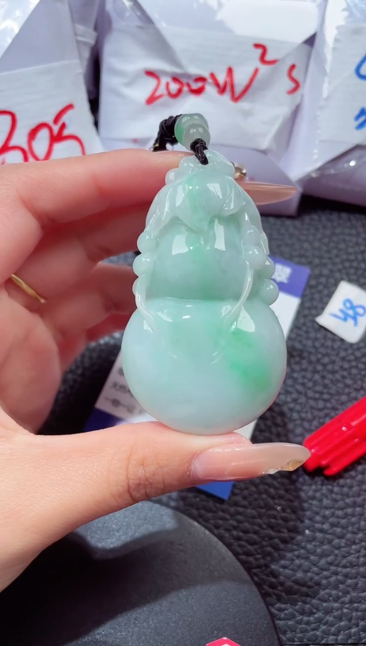 颈饰未镶嵌翡翠4