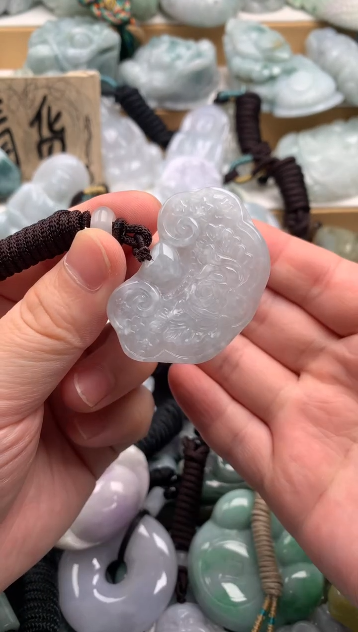 吊坠(不含链)未镶嵌翡翠1