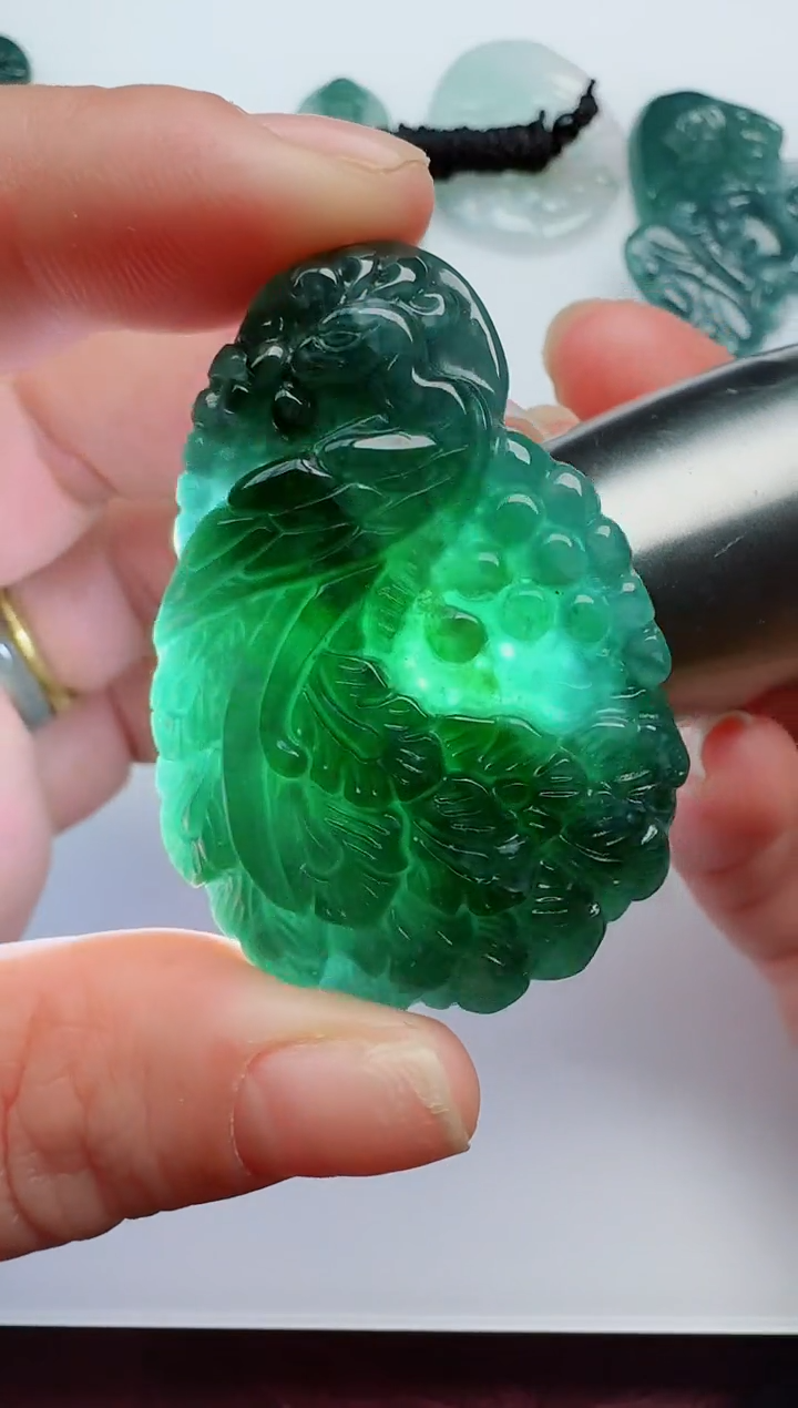 【闪购商品】翡翠吊坠(不含链)未镶嵌1111111111