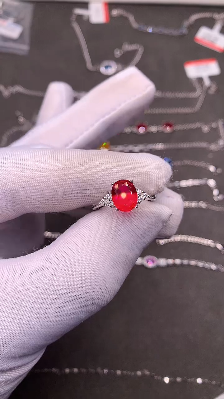 【闪购商品】红宝石戒指银S925镶嵌.......