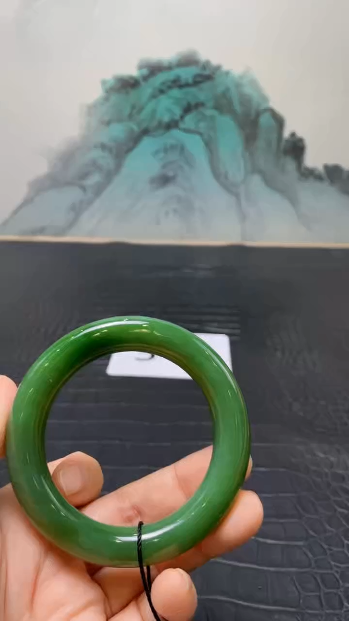 未镶嵌手镯和田玉（碧玉）爱*玛54+