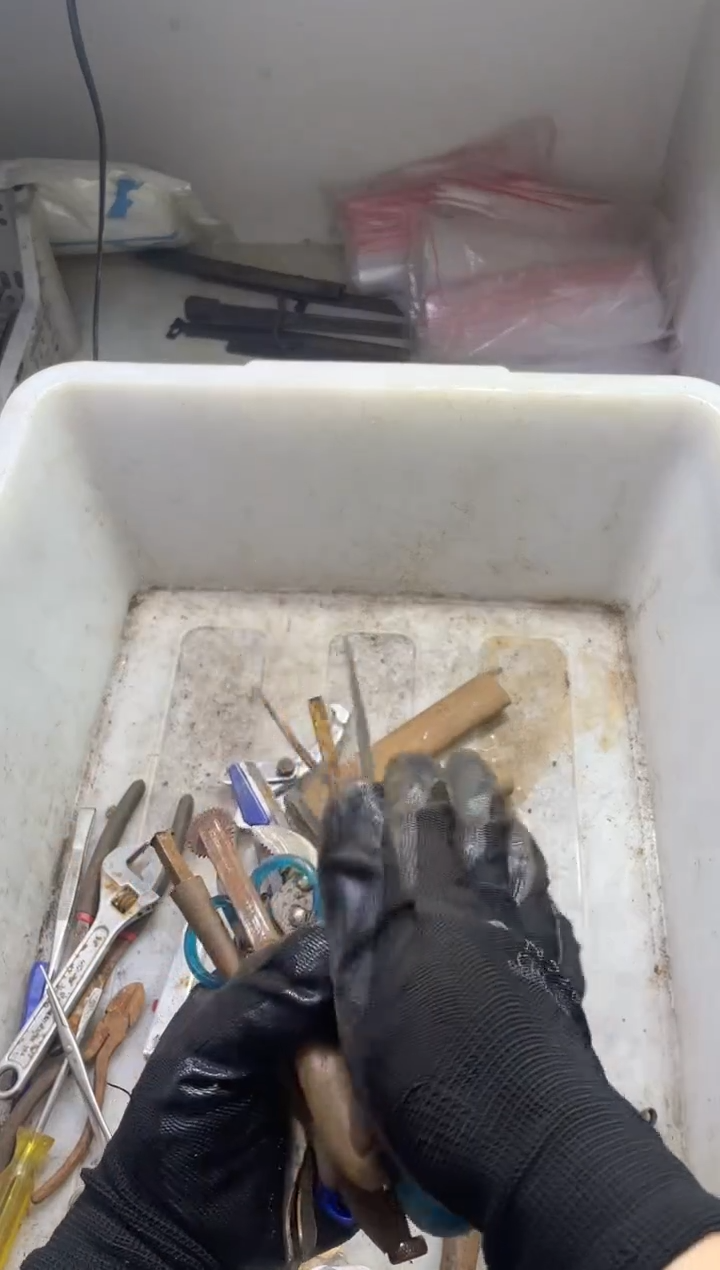 镁w****8阿古百货商行闪购