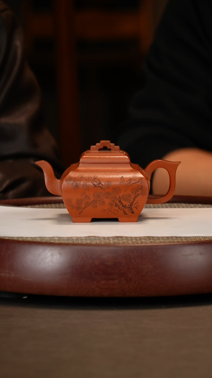 【闪购商品】紫砂茶壶四方桥梁+松鹤画+扇子+两罐茶叶