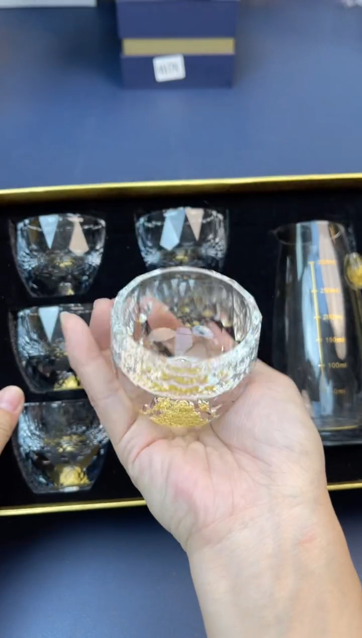 【闪购商品】瓷片年底换新,全部赔钱出@@R113