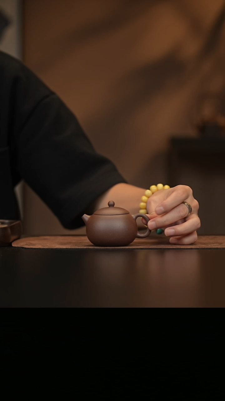 允禾斋  紫砂壶  西施 紫泥