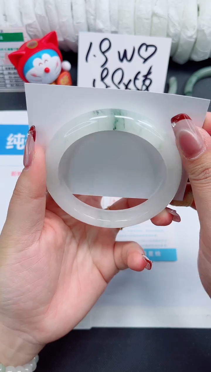 【闪购商品】石英质玉手镯未镶嵌161